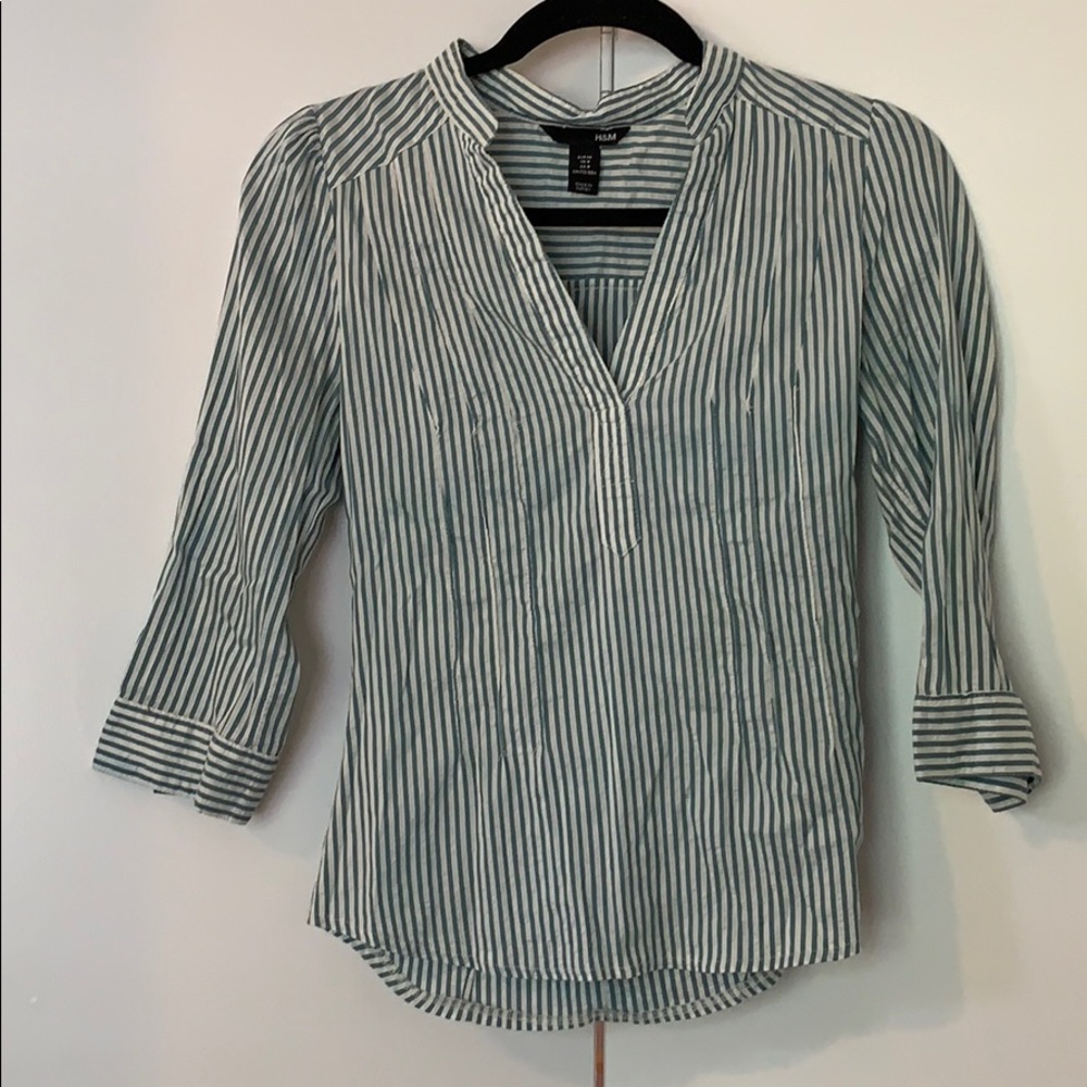 🔴H&M stripes blouse size S